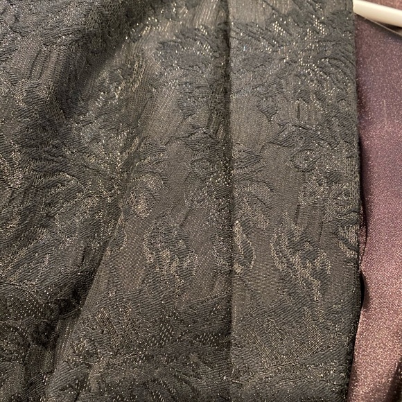 RW&Co Black floral shimmery blazer - Picture 3 of 4